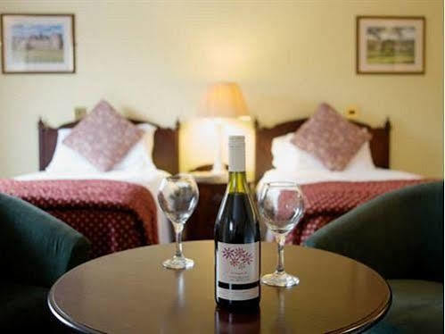 The Cook And Barker Inn Morpeth Buitenkant foto